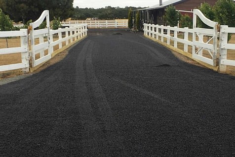 Asphalt Driveway Sydney | Bitumen Driveways Prices NSW 🚧